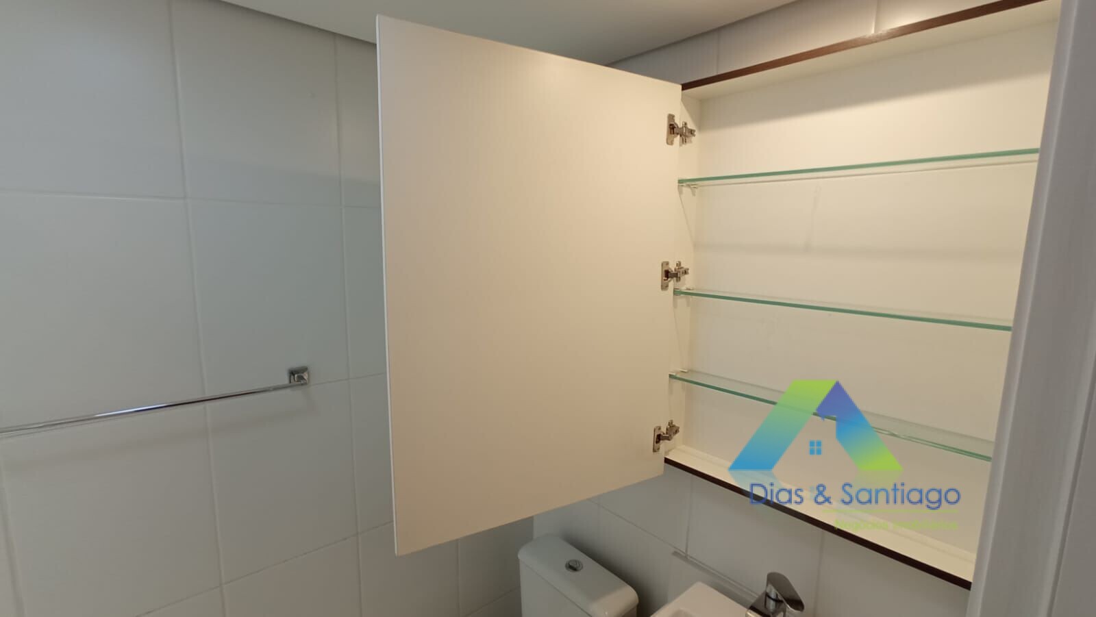 Apartamento à venda com 2 quartos, 63m² - Foto 24