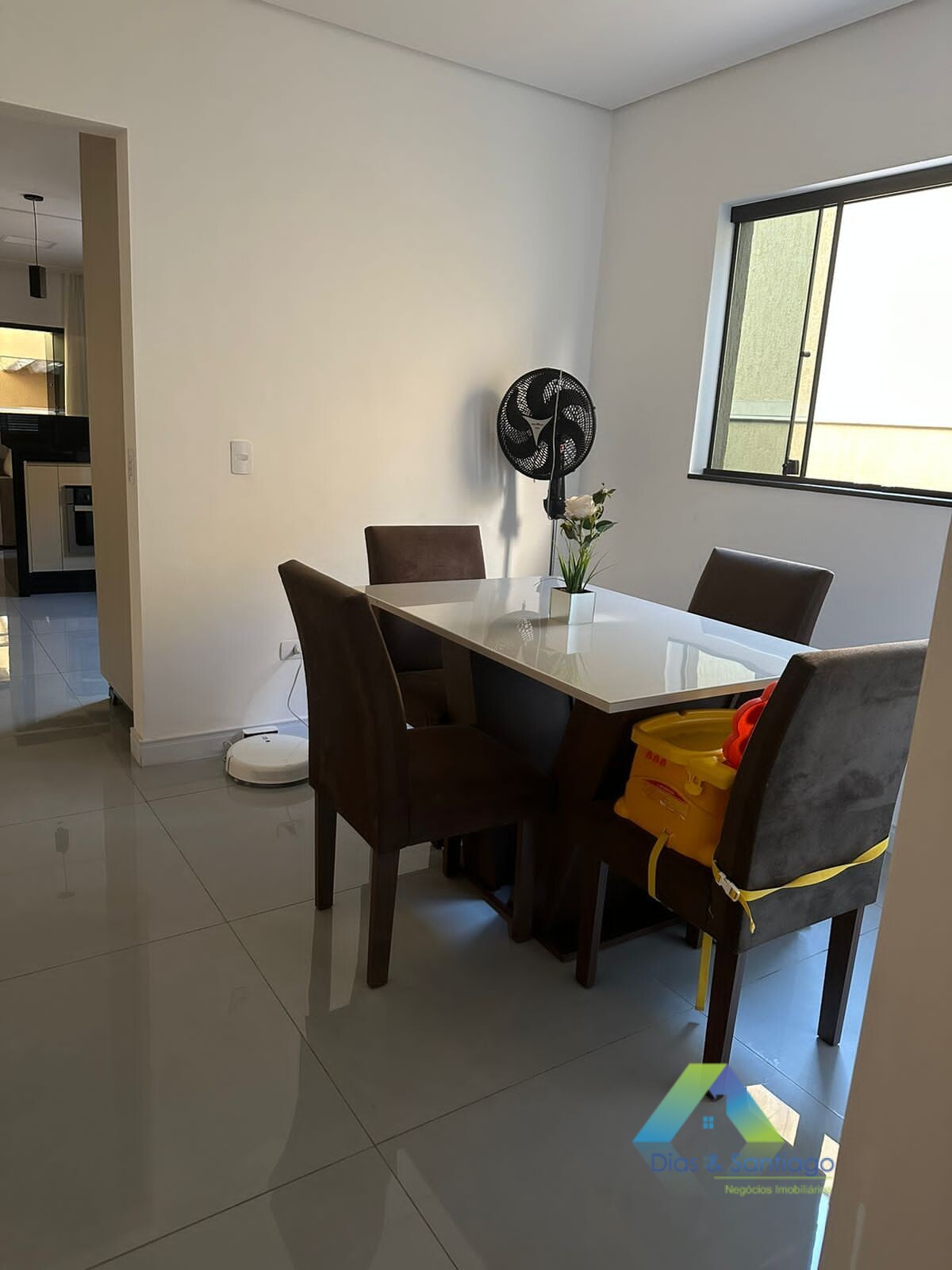 Casa à venda com 2 quartos, 190m² - Foto 6