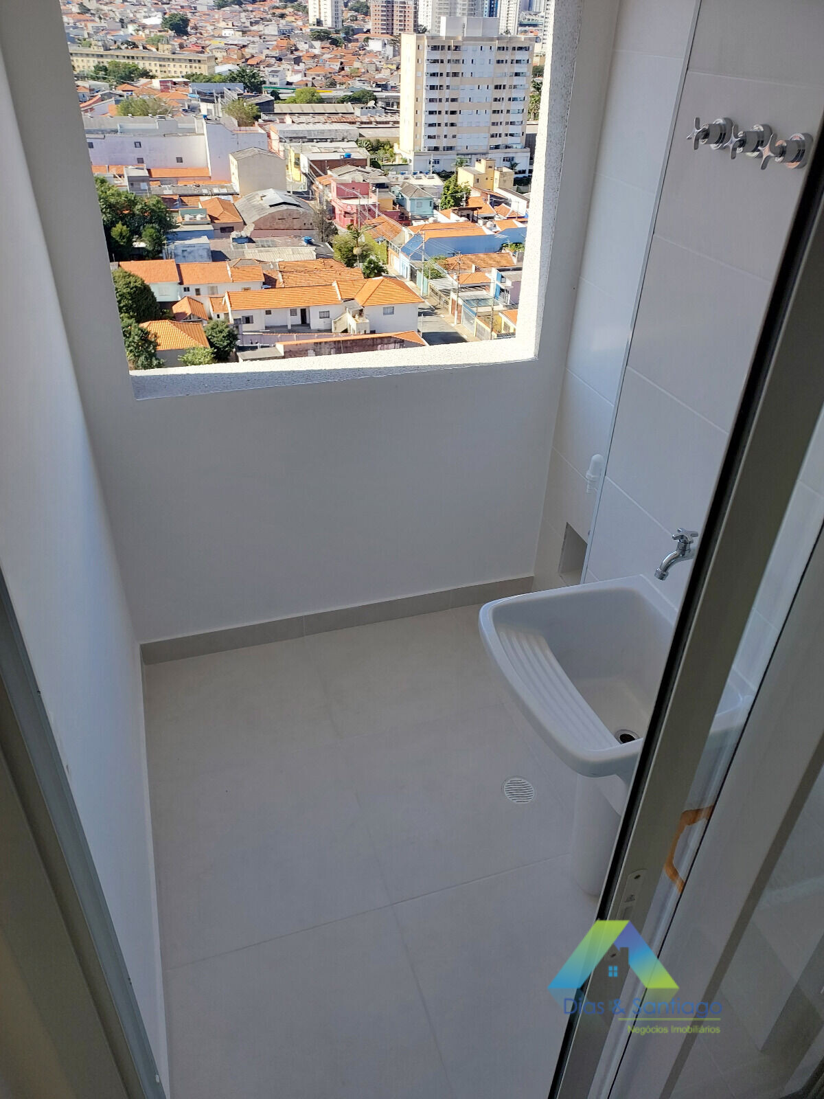 Apartamento à venda com 2 quartos, 64m² - Foto 13