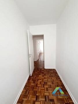 Apartamento à venda com 2 quartos, 75m² - Foto 5