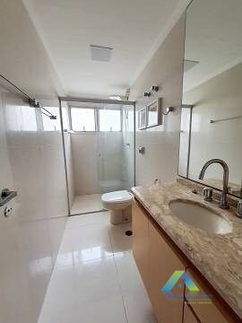 Apartamento à venda com 2 quartos, 75m² - Foto 9