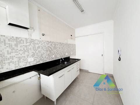 Apartamento à venda com 2 quartos, 75m² - Foto 1