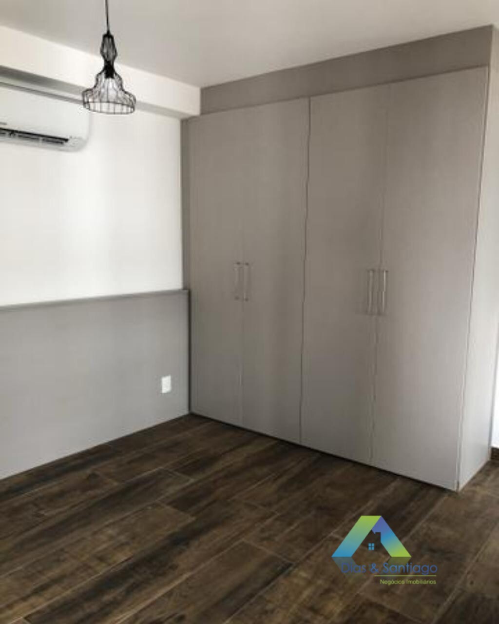 Apartamento à venda com 1 quarto, 60m² - Foto 6