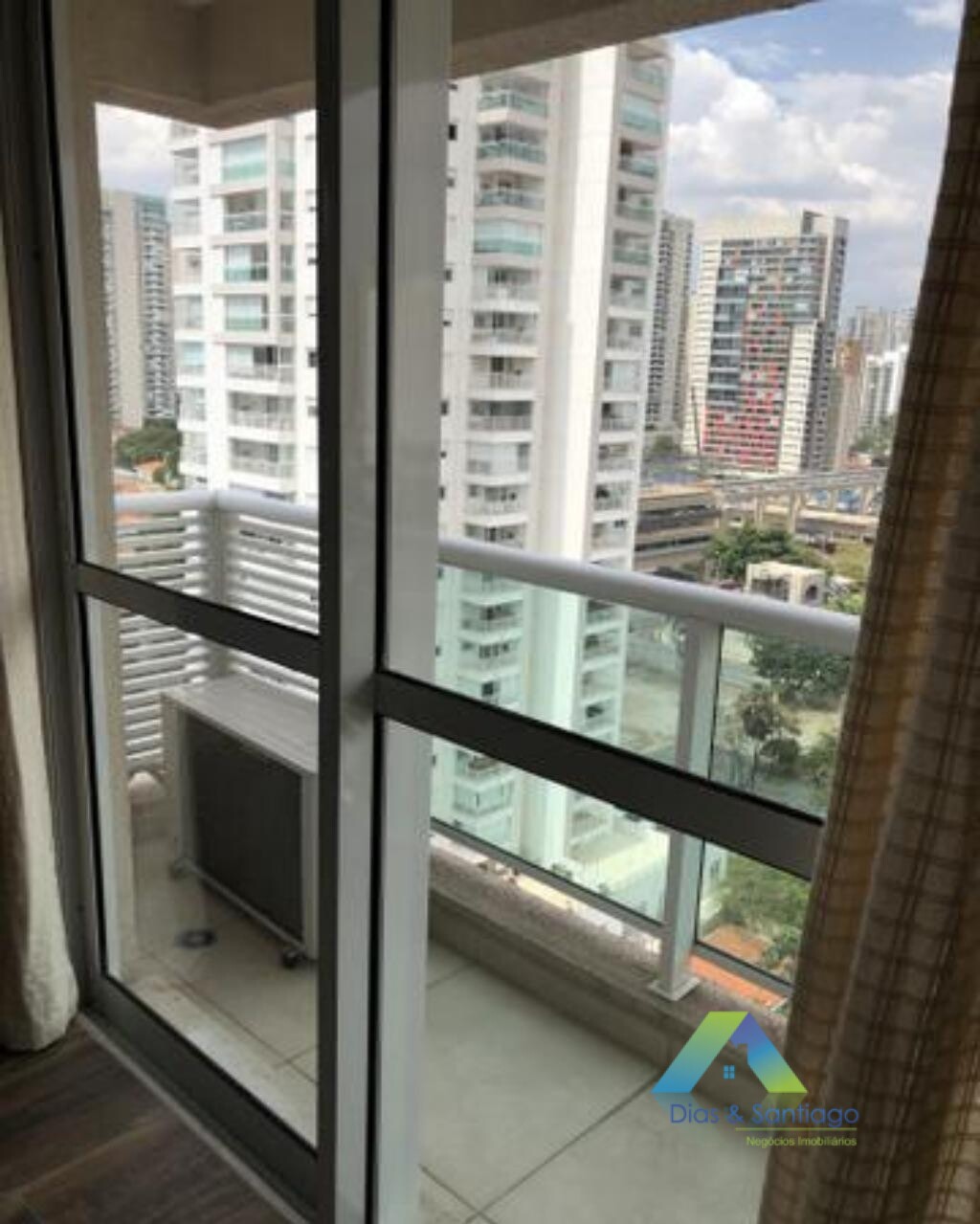 Apartamento à venda com 1 quarto, 60m² - Foto 8