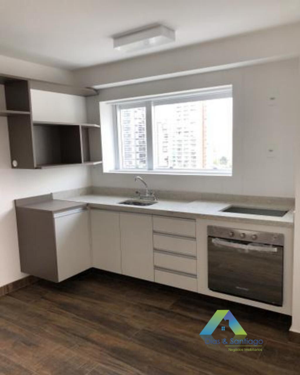 Apartamento à venda com 1 quarto, 60m² - Foto 11