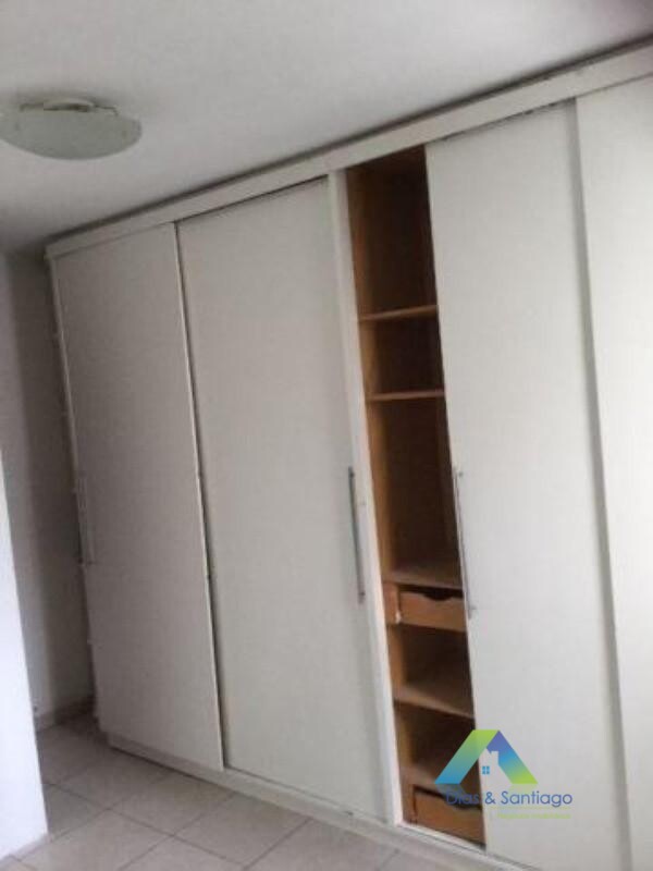 Apartamento à venda com 3 quartos, 80m² - Foto 1