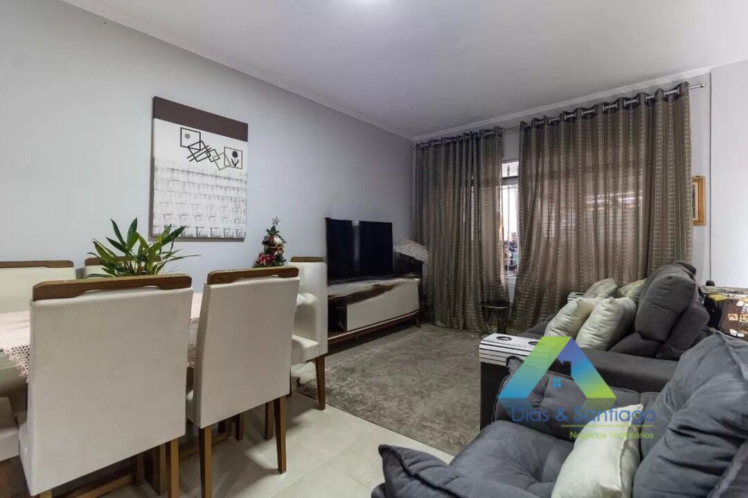 Sobrado à venda com 3 quartos, 160m² - Foto 1