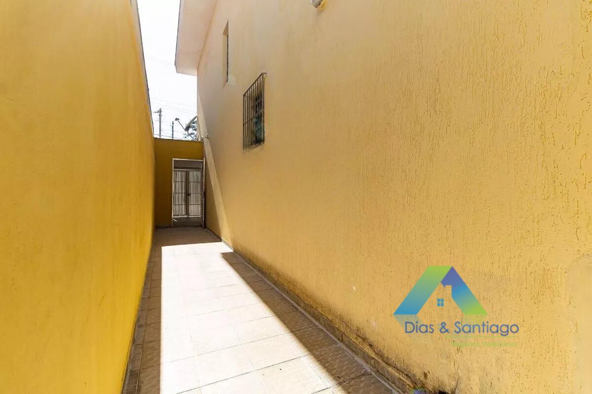 Casa à venda com 3 quartos, 210m² - Foto 41