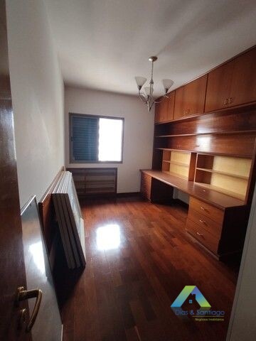 Apartamento à venda com 4 quartos, 140m² - Foto 8