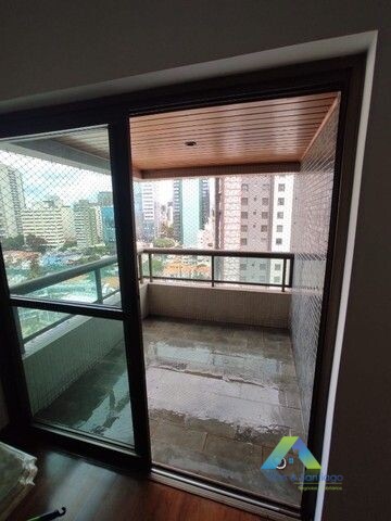 Apartamento à venda com 4 quartos, 140m² - Foto 7