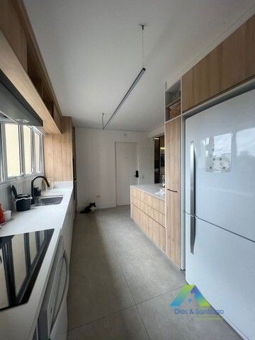 Apartamento à venda com 4 quartos, 135m² - Foto 3