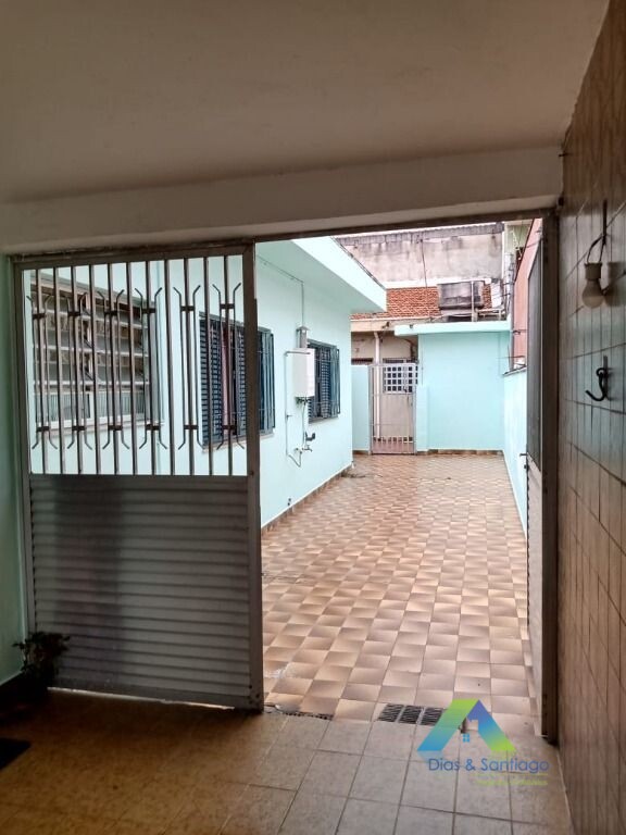 Casa à venda com 3 quartos, 184m² - Foto 3