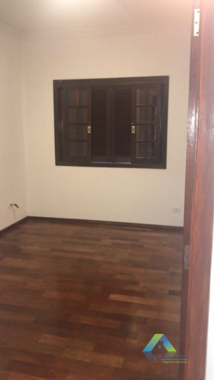 Sobrado à venda com 3 quartos, 480m² - Foto 7