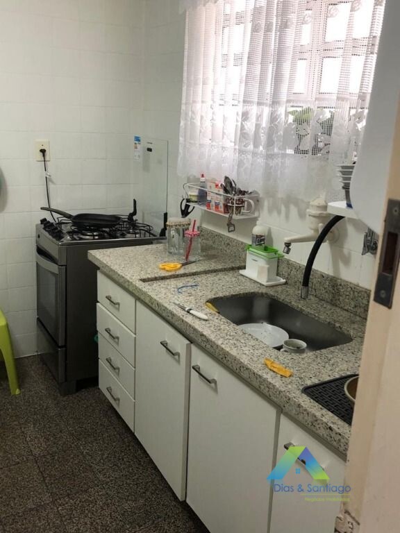 Sobrado à venda com 3 quartos, 200m² - Foto 9