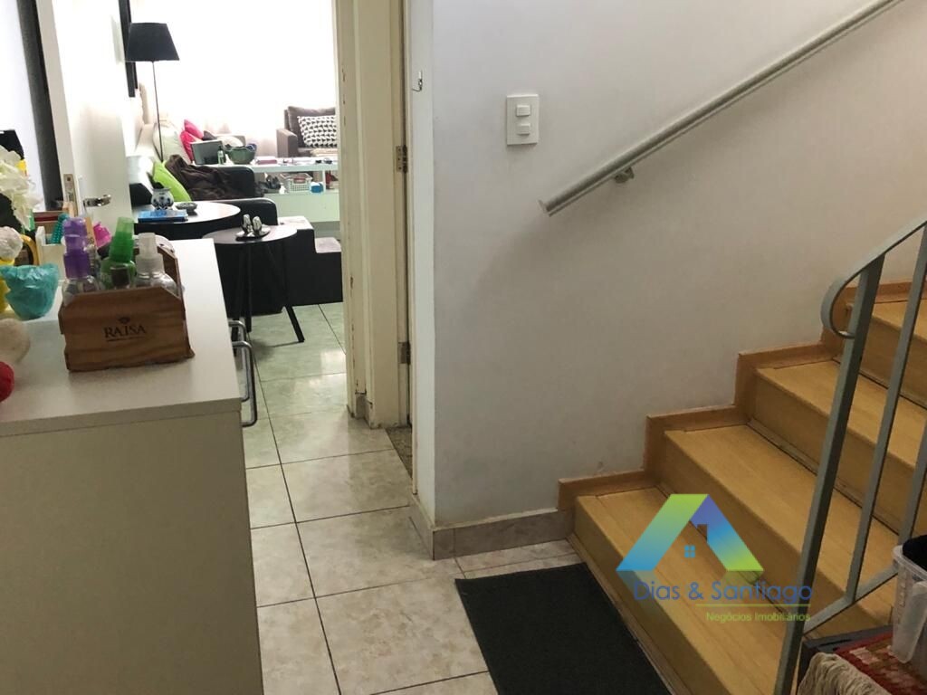 Sobrado à venda com 3 quartos, 200m² - Foto 6