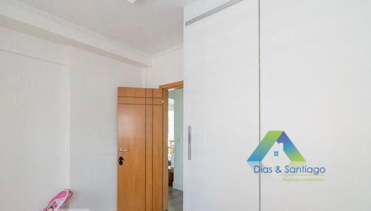 Apartamento à venda com 3 quartos, 145m² - Foto 9