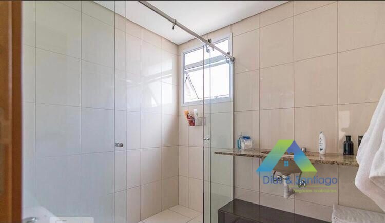 Apartamento à venda com 3 quartos, 145m² - Foto 19