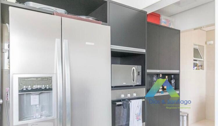 Apartamento à venda com 3 quartos, 145m² - Foto 8