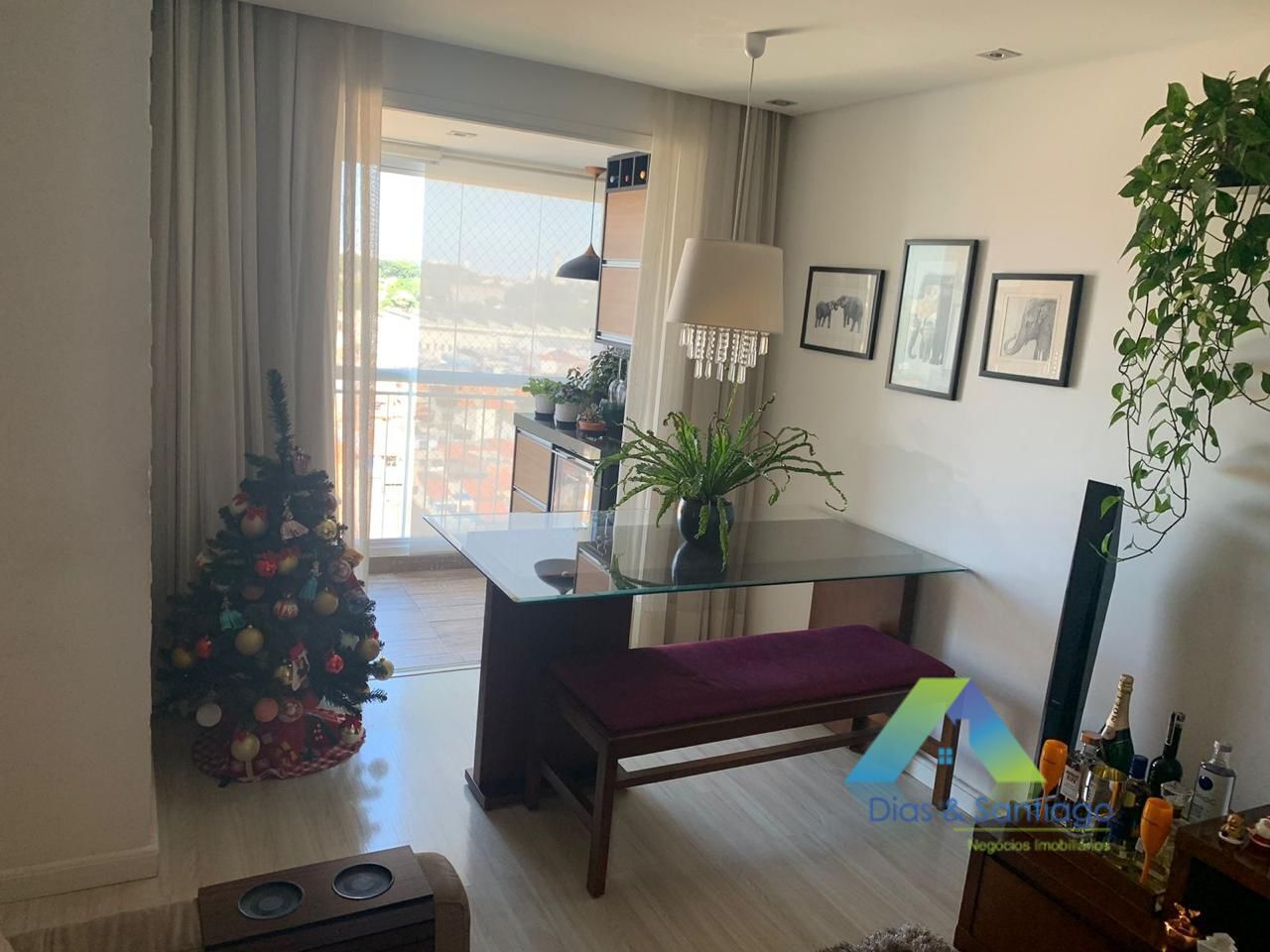 Apartamento à venda com 2 quartos, 63m² - Foto 1