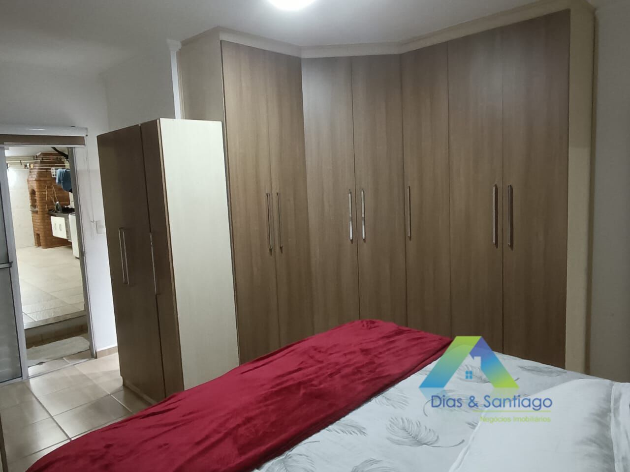 Casa à venda com 3 quartos, 190m² - Foto 8