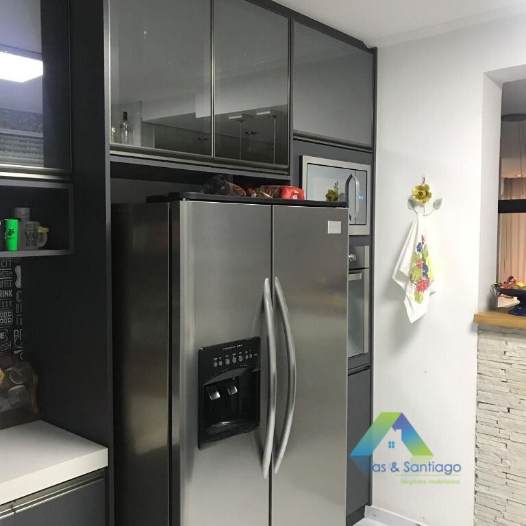 Apartamento à venda com 3 quartos, 94m² - Foto 4