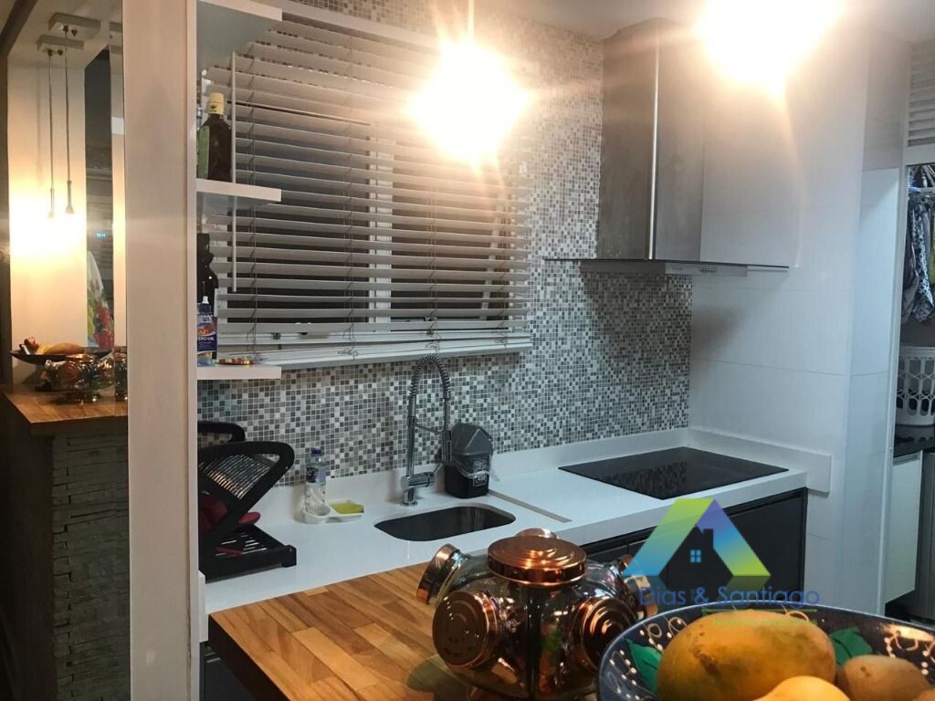 Apartamento à venda com 3 quartos, 94m² - Foto 2