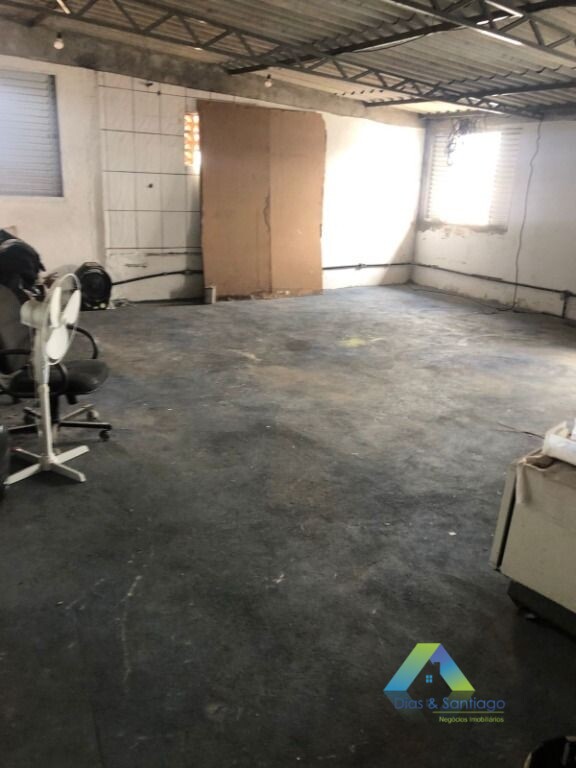 Sobrado à venda com 3 quartos, 300m² - Foto 9