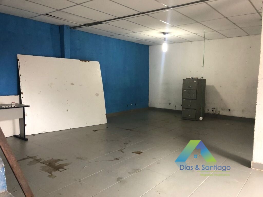 Sobrado à venda com 3 quartos, 300m² - Foto 8