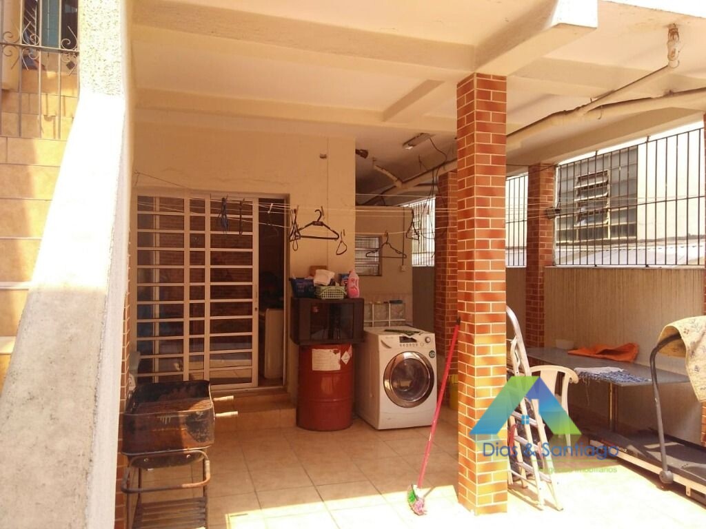 Sobrado à venda com 3 quartos, 300m² - Foto 16