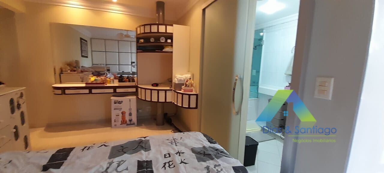 Apartamento à venda com 3 quartos, 156m² - Foto 19