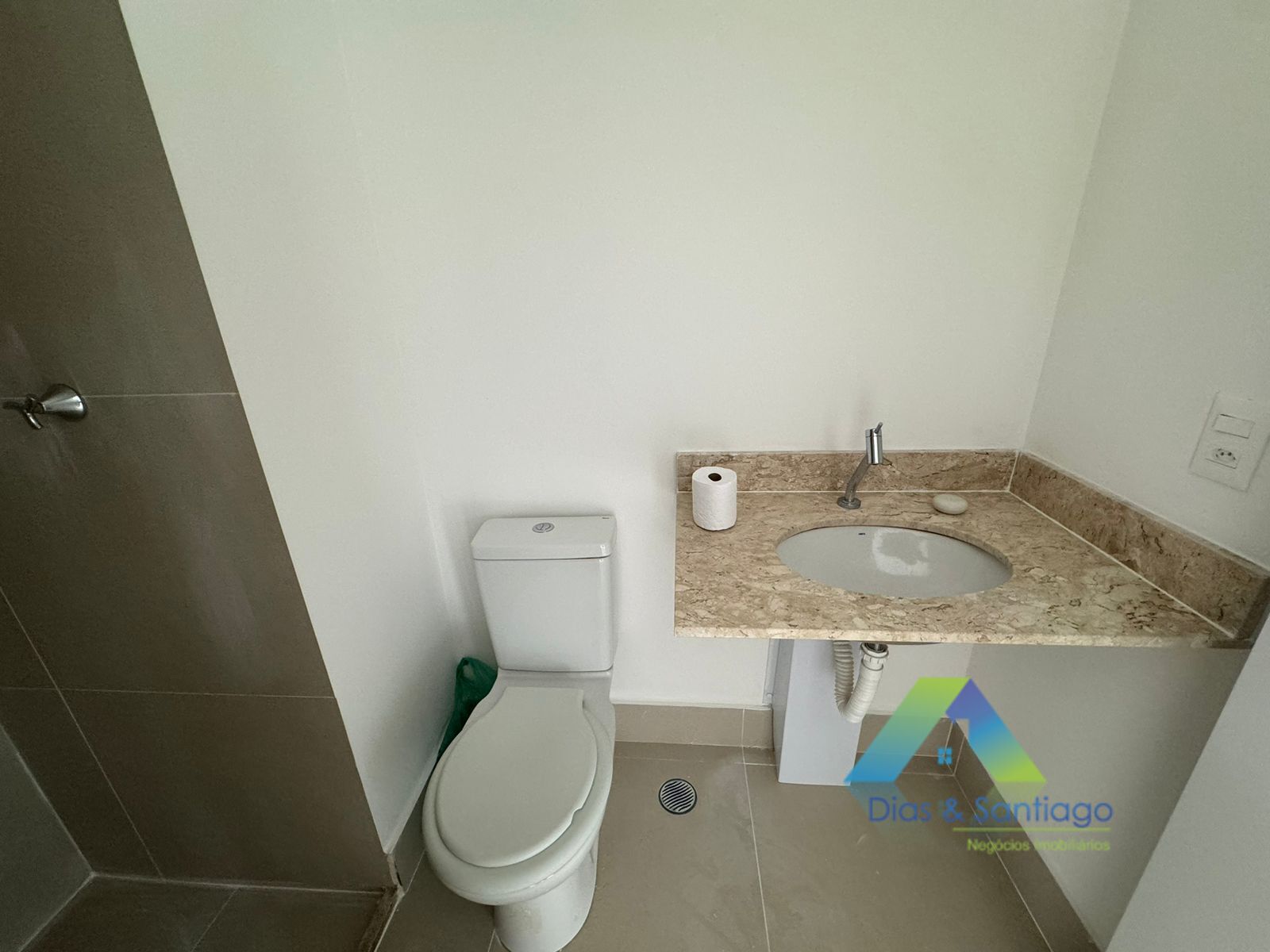 Apartamento à venda com 1 quarto, 24m² - Foto 4