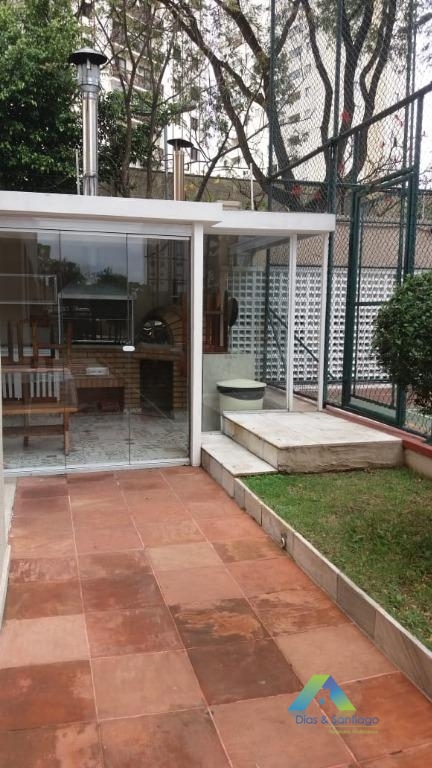 Apartamento à venda com 3 quartos, 94m² - Foto 18