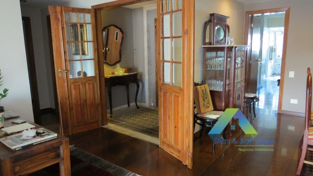 Apartamento à venda com 4 quartos, 211m² - Foto 29