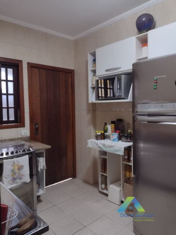 Sobrado à venda com 4 quartos, 174m² - Foto 13