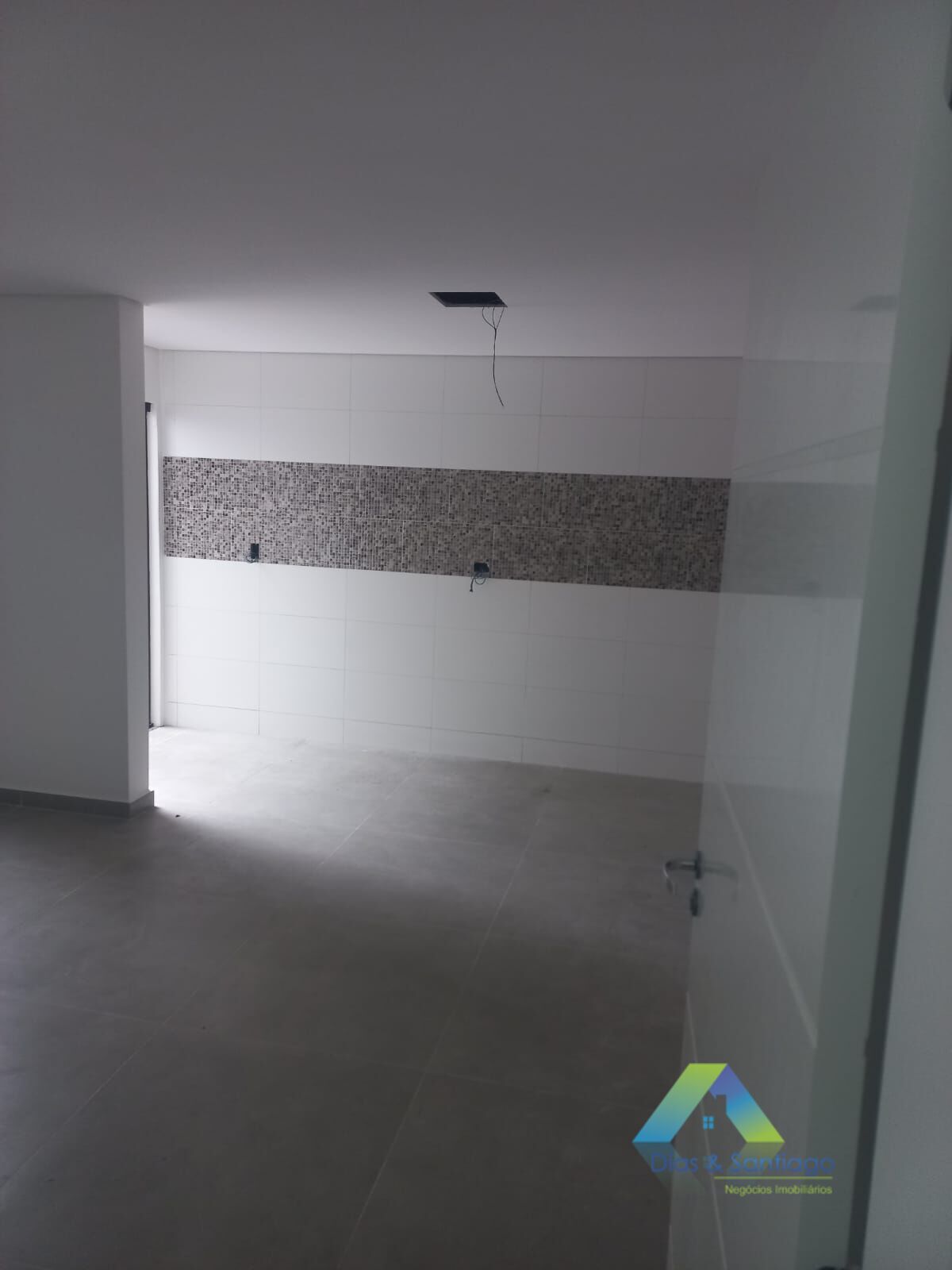 Apartamento à venda com 3 quartos, 98m² - Foto 3