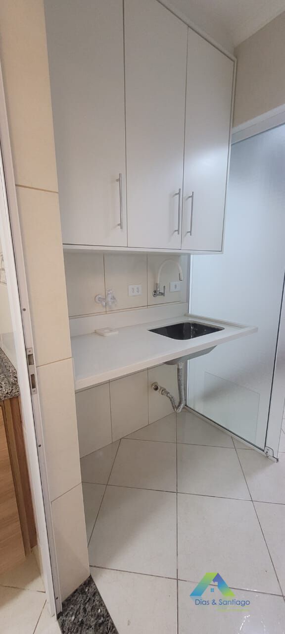 Apartamento à venda com 2 quartos, 68m² - Foto 8