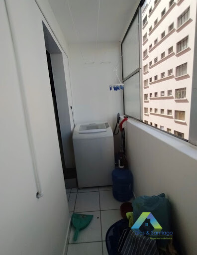 Apartamento à venda com 1 quarto, 33m² - Foto 2