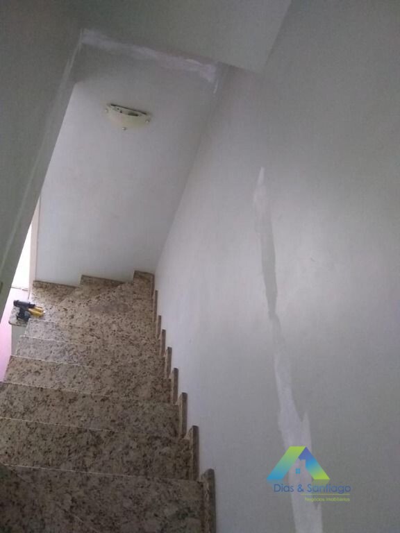 Sobrado à venda com 3 quartos, 165m² - Foto 18