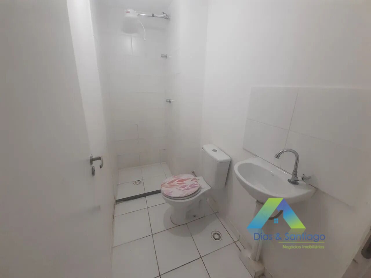 Apartamento à venda com 2 quartos, 30m² - Foto 15