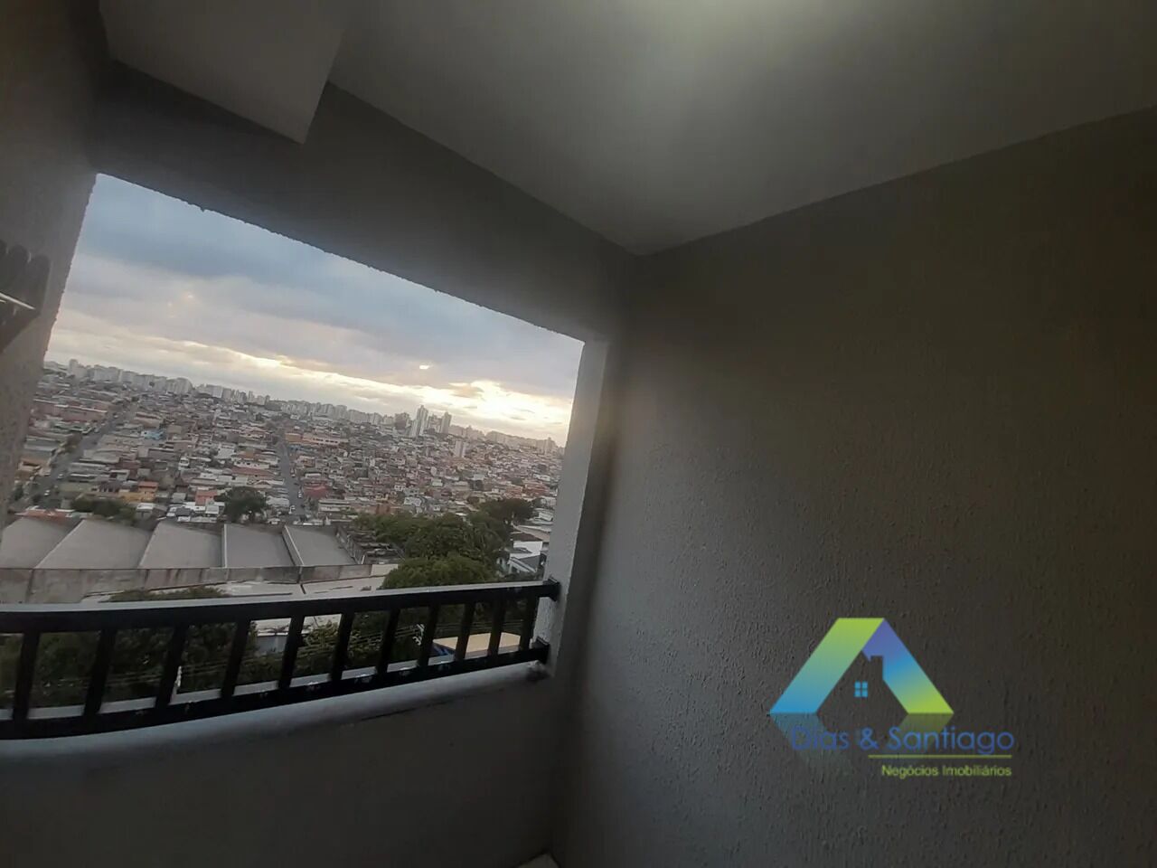 Apartamento à venda com 2 quartos, 30m² - Foto 8