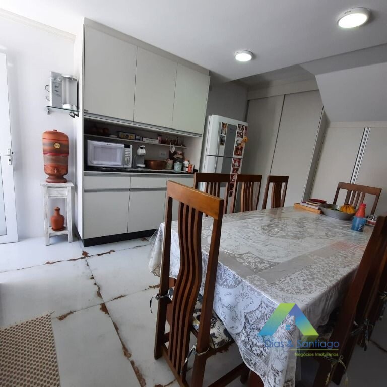 Sobrado à venda com 3 quartos, 162m² - Foto 3