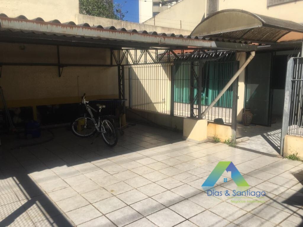 Sobrado à venda com 3 quartos, 250m² - Foto 3