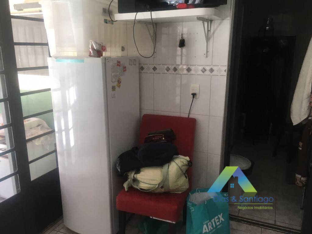 Sobrado à venda com 3 quartos, 250m² - Foto 6