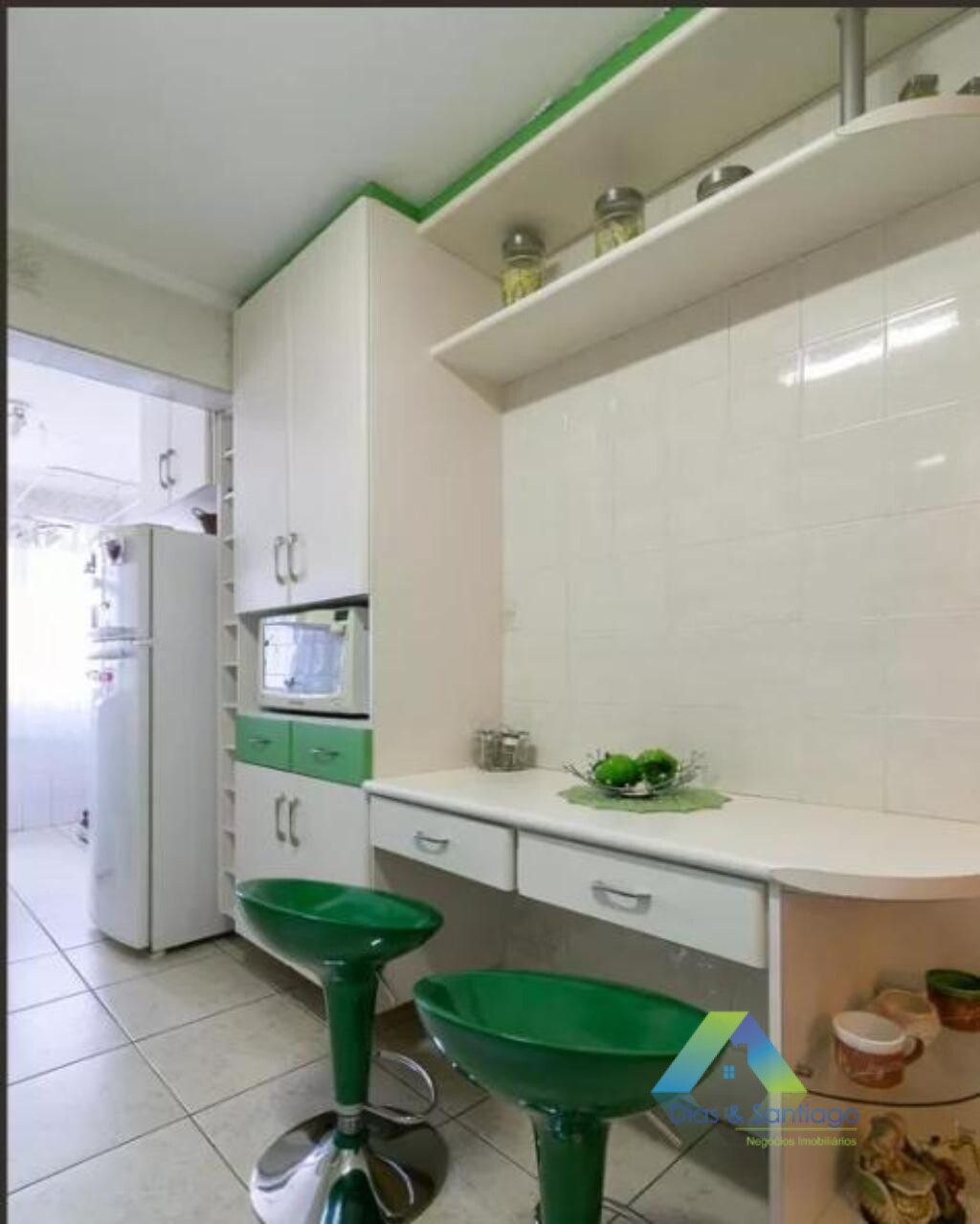 Apartamento à venda com 2 quartos, 70m² - Foto 10