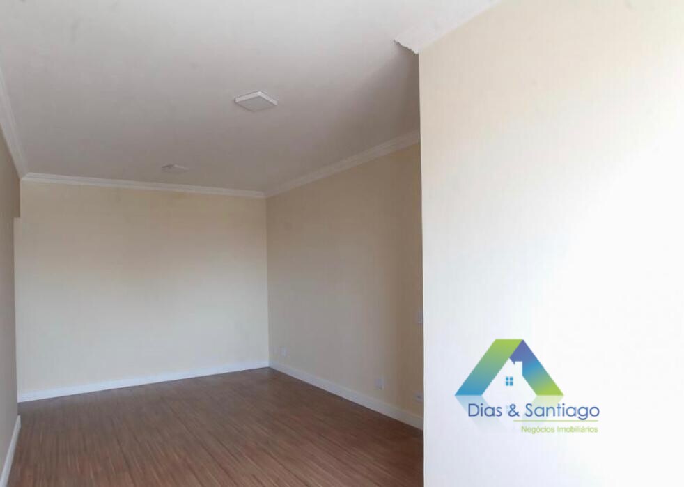 Apartamento à venda com 2 quartos, 67m² - Foto 3