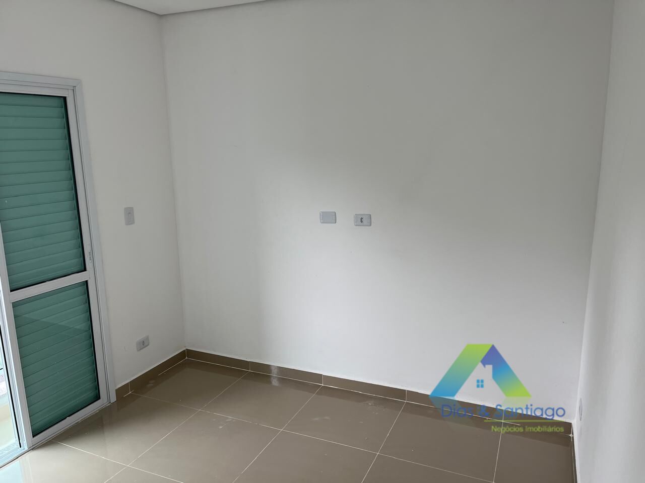 Apartamento à venda com 2 quartos, 56m² - Foto 4