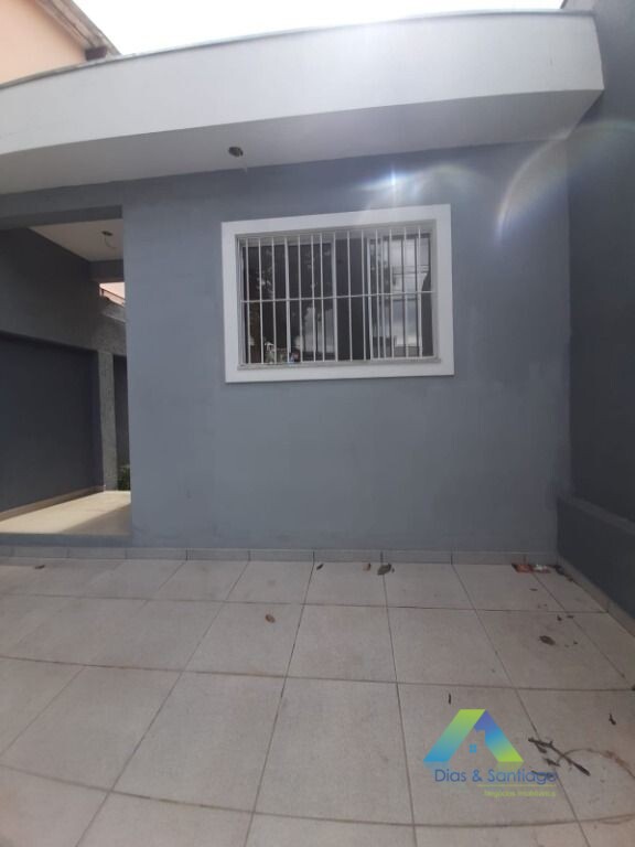 Casa à venda com 2 quartos, 110m² - Foto 4