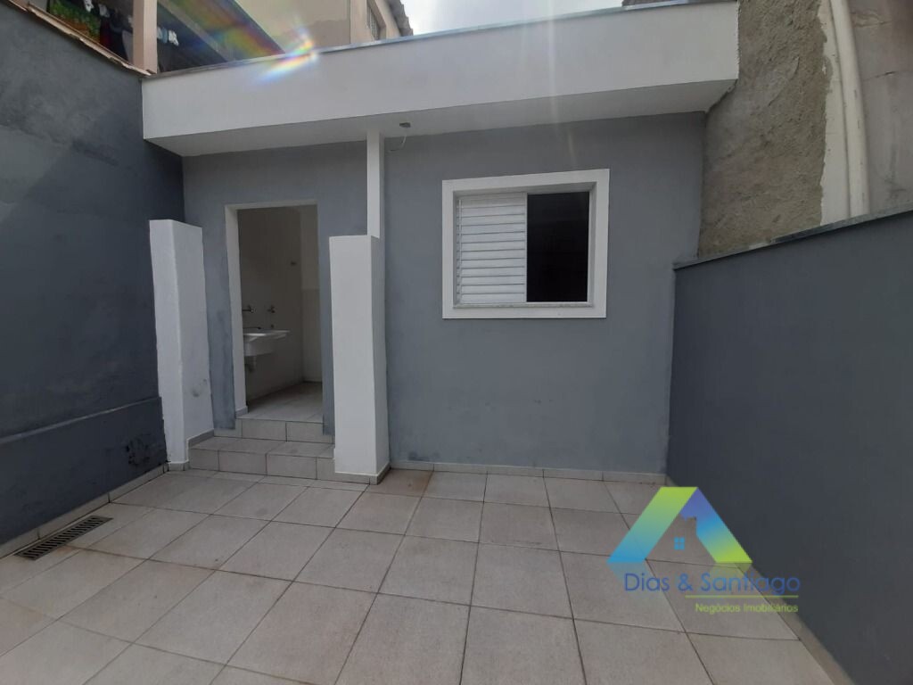 Casa à venda com 2 quartos, 110m² - Foto 9