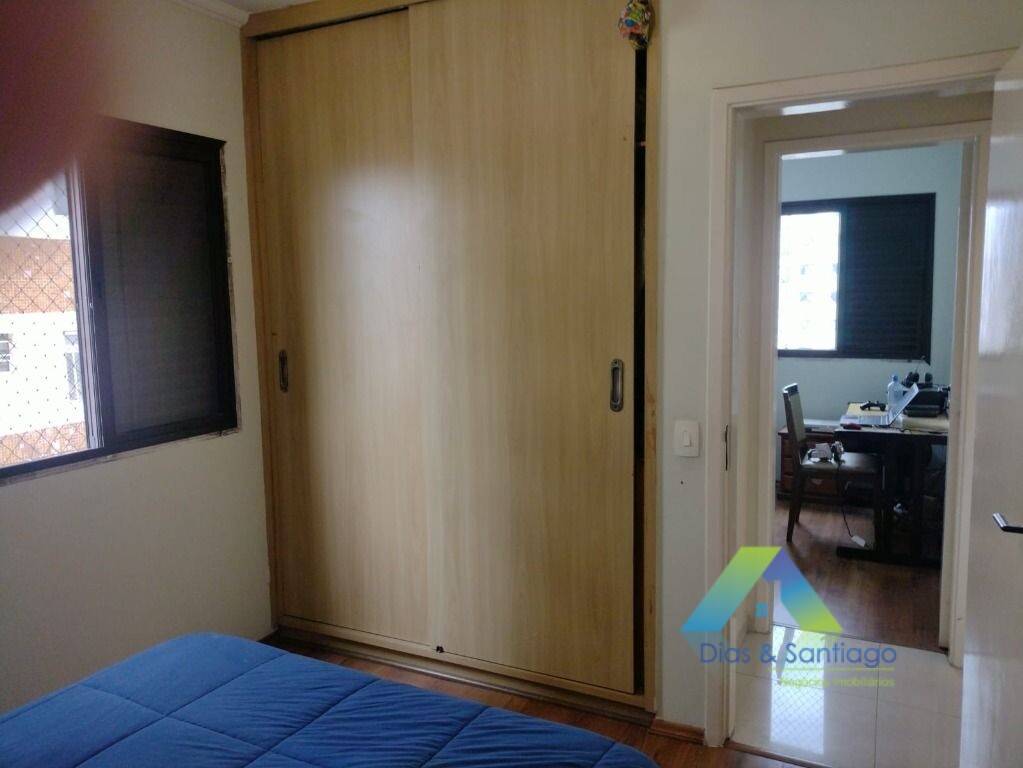 Apartamento à venda com 3 quartos, 76m² - Foto 10