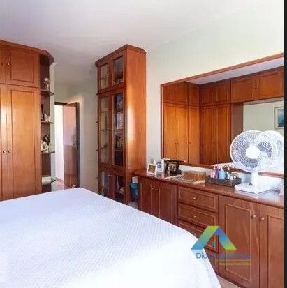 Sobrado à venda com 3 quartos, 217m² - Foto 3